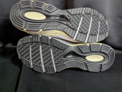 NEW NB 990v4 KITH x United Arrows & Sons Grey Pink Size 13 NWOB M990KT4