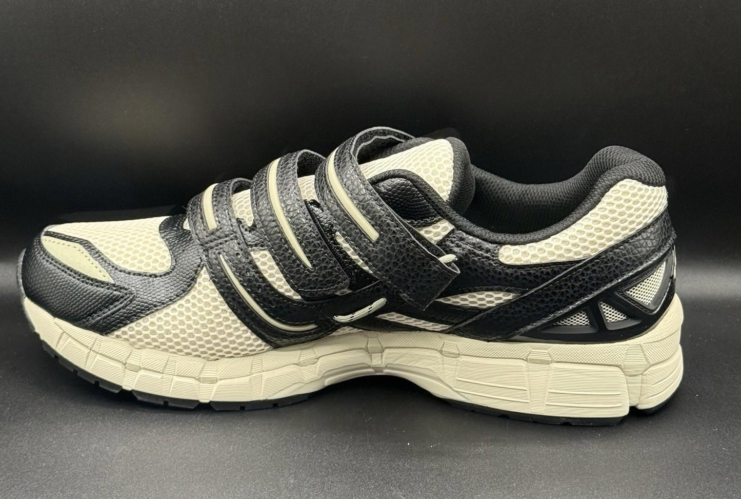 ASICS Gel-Kayano 20 HAL STUDIOS Bone Black White 1203A499-250